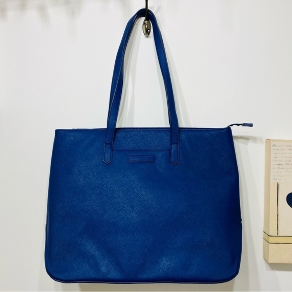 Vera Bradley Blue Animal Print Coated Canvas Tote